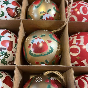 Boîte Métallique Boules de Noël HO HO HO - Chocolats François Doucet (coloris aléatoires)