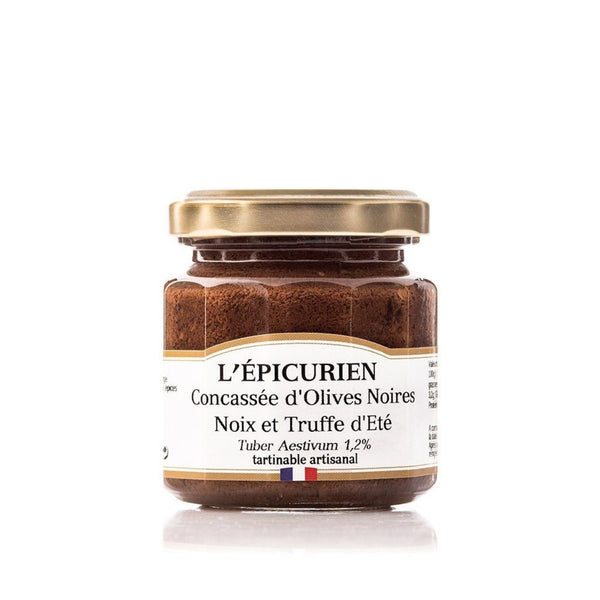 Crushed black olives, nuts and white truffle - L'Epicurien